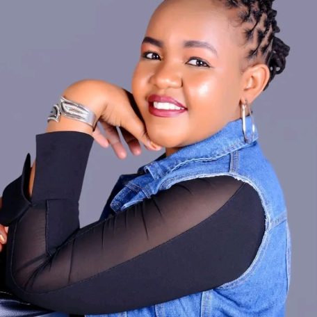 WhatsApp Image 2024-02-21 at 21.04.39 (1)